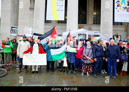 Manchester, Großbritannien. 16 Sep, 2018. Julie Gemeinde, ist ein britisches Mitglied des Europäischen Parlaments für die North West England Region für die Labour Party verbindet eine freie Rede über Palästina und Nein zu Antisemitismus Rallye in Manchester, 16. September 2018 (C) Barbara Cook/Alamy Live News Credit: Barbara Koch/Alamy leben Nachrichten Stockfoto