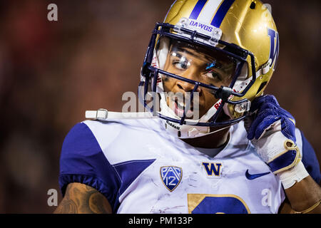 Utah, USA. 15 Sep, 2018. Washington Huskies laufen zurück Myles Gaskin (9) während der NCAA College Football Spiel zwischen Washington und Utah am Samstag September 15, 2018 am Reis - Eccles Stadium in Salt Lake City, UT. Jakob Kupferman/CSM Credit: Cal Sport Media/Alamy leben Nachrichten Stockfoto