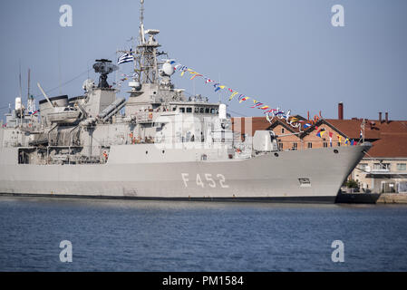 Thessaloniki, Griechenland. 9 Sep, 2018. Griechische Marine Fregatte F 452 "Hydra" Besuch der Hafenstadt Thessaloniki. "Hydra" ist eine MEKO 200 Fregatte und das Flaggschiff der griechischen Marine. Credit: Giannis Papanikos/ZUMA Draht/Alamy leben Nachrichten Stockfoto