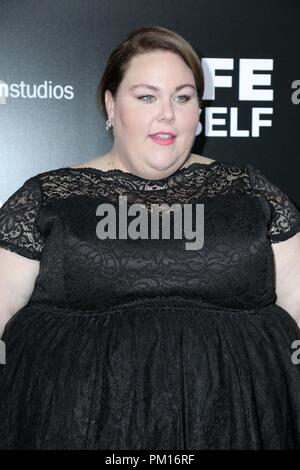 Los Angeles, CA, USA. 13 Sep, 2018. Chrissy Metz in der Ankunftshalle für das Leben selbst, Premiere ArcLight Hollywood, Los Angeles, CA, 13. September, 2018. Credit: Priscilla Grant/Everett Collection/Alamy leben Nachrichten Stockfoto
