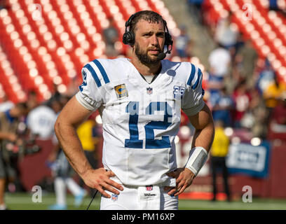 Indianapolis Colts quarterback Andreas Glück (12) ist nach dem Spiel gegen die Washington Redskins an FedEx Field in Landover, Maryland am Sonntag, den 16. September 2018 befragt. Die Colts gewannen das Spiel 21 - 9. Credit: Ron Sachs/CNP | Verwendung weltweit Stockfoto