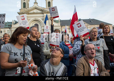 Warschau, Polen. 16.September 2018. Ein weiterer Anti-government Protests in Verteidigung des Gesetzes in Polen. Credit: Slawomir Kowalewski/Alamy leben Nachrichten Stockfoto