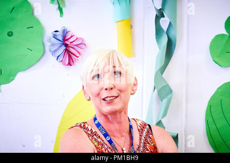 Thema Carole Matthews bei BeaconLit Book Festival in Ivinghoe Stockfoto