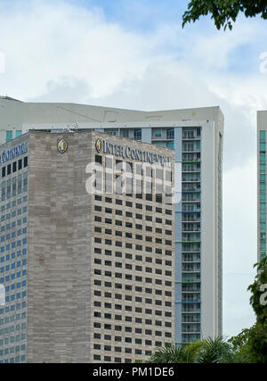 MIAMI, USA - 22. AUGUST 2018: Intercontinental Wolkenkratzer in Miami, Florida. IInterContinental Hotels ist eine britische multinationale Gastfreundschaft Unternehmen Stockfoto