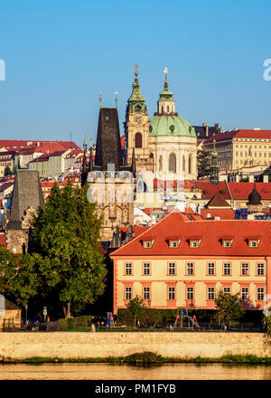 Blick über die Moldau in Richtung Kleinseite, Prag, Böhmen, Tschechien Stockfoto