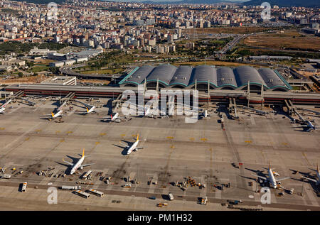 ISTANBUL - 08 JULI 2017: Flughafen Sabiha Gökcen Stockfoto