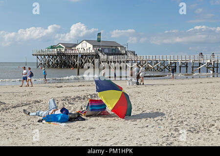 Stelzenhaus Restaurant am Strand, St. Peter-Ording, Schleswig-Holstein, Deutschland Stockfoto