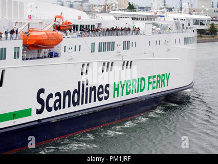 Hybrid Scandlines Fähre über die Ostsee Stockfoto