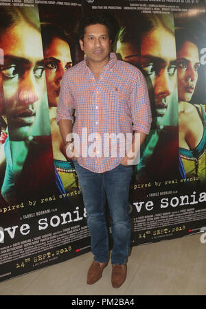 Mumbai, Indien, 16. September 2018: Special Screening von 'Liebe Sonia' für Sachin Tendulkar und seine Frau Anjali Tendulkar bei Femus studio, Mahalaxm, Mumbai am 16. Sep 2018. Foto von prodip Guha Credit: prodip Guha/Alamy leben Nachrichten Stockfoto