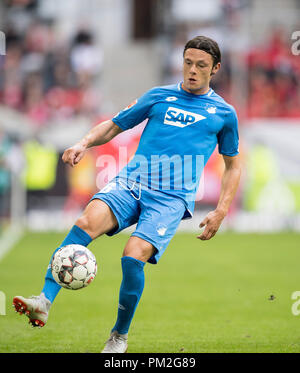 Düsseldorf, Deutschland. 15 Sep, 2018. Nico SCHULZ (1899) Förderung, Fußball 1. Fussballbundesliga, 3. Spieltag Fortuna Düsseldorf (D) - TSG 1899 Hoffenheim (1899) 2:1, 15/09/in Düsseldorf/Deutschland 2018. ##DFL-Bestimmungen verbieten die Verwendung von Fotografien als Bildsequenzen und/oder quasi-Video## | Verwendung der weltweiten Kredit: dpa/Alamy leben Nachrichten Stockfoto