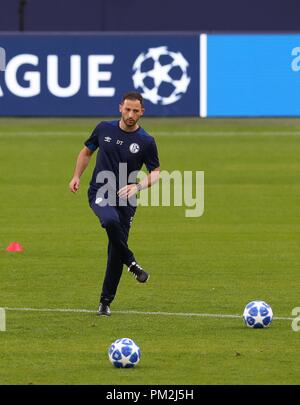 Gelsenkirchen, Deutschland. 17 Sep, 2018. firo: 17.09.2018, Fußball, 1.Bundesliga, Saison 2018/2019, UEFA, Champions League, CL, FC Schalke 04, Training, Trainer Domenico TEDESCO | Verwendung der weltweiten Kredit: dpa/Alamy leben Nachrichten Stockfoto