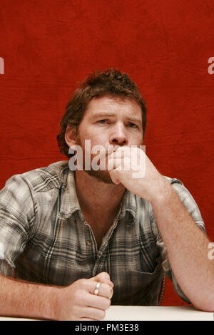 Sam Worthington' die Schuld' Portrait Session, 14. September 2010. Reproduktion von amerikanischen Boulevardzeitungen ist absolut verboten. Datei Referenz # 30488 040 GFS nur für redaktionelle Verwendung - Alle Rechte vorbehalten Stockfoto