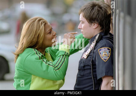 Szenenfoto aus "Taxi" Jimmy Fallon, Queen Latifah Photo Credit: Kerry Hayes © 2004 Twentieth Century Fox Datei Referenz # 307351187 THA nur für redaktionelle Verwendung - Alle Rechte vorbehalten Stockfoto