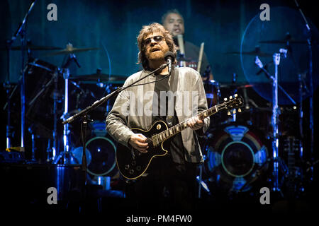 Norwegen, Oslo - September 14, 2018. Die englische Band Jeff Lynne ELO führt ein Live Konzert in Oslo Spektrum in Oslo. Hier Sänger und Songwriter Jeff Lynne ist live auf der Bühne gesehen. (Foto: Gonzales Foto - Terje Dokken). Stockfoto