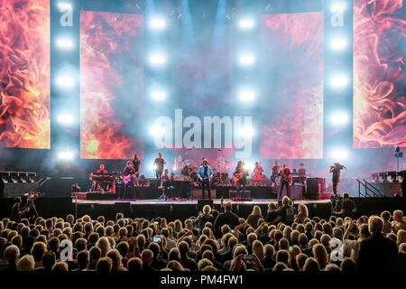 Norwegen, Oslo - September 14, 2018. Die englische Band Jeff Lynne ELO führt ein Live Konzert in Oslo Spektrum in Oslo. Hier Sänger und Songwriter Jeff Lynne ist live auf der Bühne gesehen. (Foto: Gonzales Foto - Terje Dokken). Stockfoto