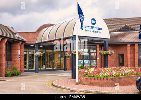 Vor dem Eingang zum Best Western Forest Hills Hotel in Frodsham Cheshire England Großbritannien Stockfoto