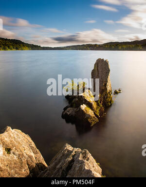 Coniston Water lange Belichtung Stockfoto