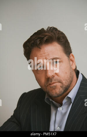 Russell Crowe 'Robin Hood' Portrait Session, 23. April 2010. Reproduktion von amerikanischen Boulevardzeitungen ist absolut verboten. Datei Referenz # 30191 010 GFS nur für redaktionelle Verwendung - Alle Rechte vorbehalten Stockfoto