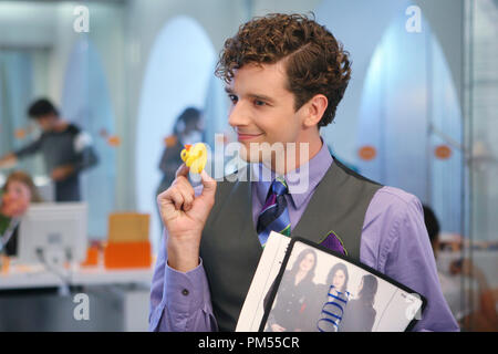"Ugly Betty" (Episode: Die Box und die Häschen) Michael Urie 2006 Foto von Michael Desmond Stockfoto