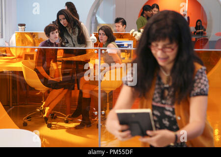 "Ugly Betty" (Episode: Die Box und die Häschen) America Ferrera 2006 Stockfoto
