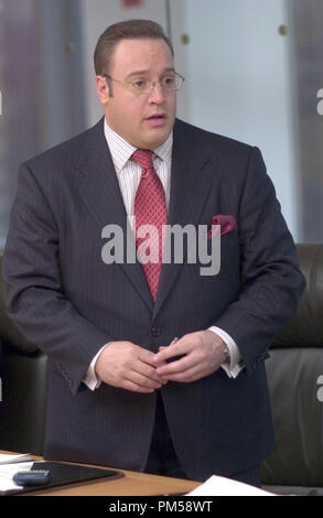 Studio Werbung immer noch von "Hitch" Kevin James © 2005 Columbia Pictures Foto von Barry Wetcher Datei Referenz # 307361970 THA nur für redaktionelle Verwendung - Alle Rechte vorbehalten Stockfoto