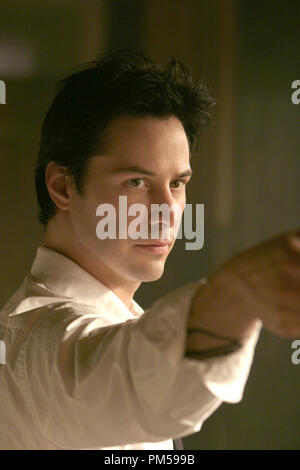 Studio Werbung immer noch von "Constantine" Keanu Reeves © 2005 Warner Brothers Foto von Richard Foreman Datei Referenz # 307362225 THA nur für redaktionelle Verwendung - Alle Rechte vorbehalten Stockfoto