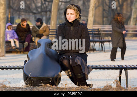 Studio Werbung immer noch von "August Rush" Keri Russell © 2007 Warner Photo Credit: Abt Genser Datei Referenz # 30738744 THA nur für redaktionelle Verwendung - Alle Rechte vorbehalten Stockfoto