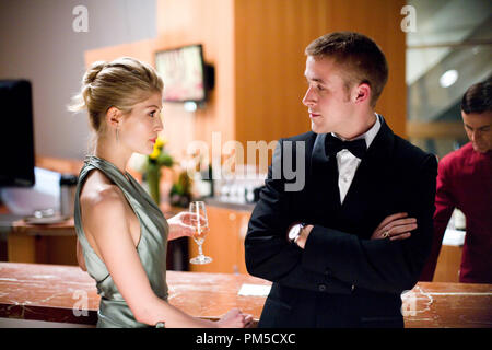 Film Still / Werbung noch von 'Bruch' Rosamund Pike, Ryan Gosling © 2007 New Line Cinema Photo Credit: Sam Emerson Datei Referenz # 307361278 THA nur für redaktionelle Verwendung - Alle Rechte vorbehalten Stockfoto