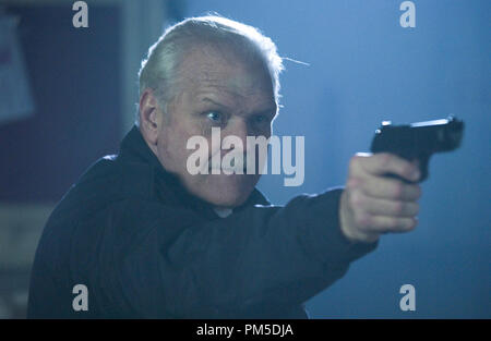 Film Still / Werbung immer noch von "Angriff auf Revier 13' Brian Dennehy © 2005 Rogue Pictures Photo Credit: Michael Gibson Datei Referenz # 30736442 THA nur für redaktionelle Verwendung - Alle Rechte vorbehalten Stockfoto