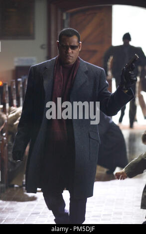 Film Still / Werbung immer noch von "Angriff auf Revier 13' Laurence Fishburne © 2005 Rogue Pictures Photo Credit: Michael Gibson Datei Referenz # 30736445 THA nur für redaktionelle Verwendung - Alle Rechte vorbehalten Stockfoto