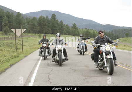 Studio Werbung immer noch von "Wild Hogs" William H. Macy, Tim Allen, Martin Lawrence, John Travolta © 2007 Touchstone Pictures Photo Credit: Lorey Sebastian Datei Referenz # 307381999 THA nur für redaktionelle Verwendung - Alle Rechte vorbehalten Stockfoto