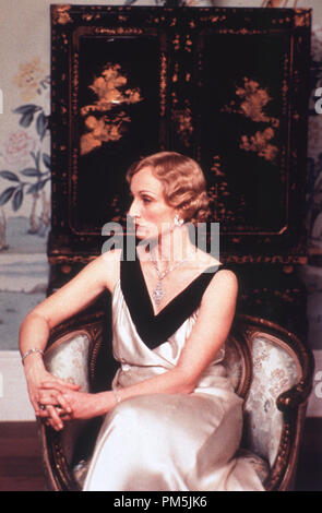 Film Still / Werbung immer noch von "Gosford Park" Kristin Scott Thomas © 2002 USA Filme Foto: Mark Tüttel Stockfoto