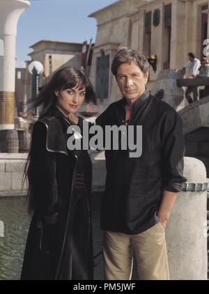 Film Still / Werbung immer noch von "inotopia' Lisa Zane, Michael Brandon © 2002 Hallmark Entertainment Foto: Bob D'Amico Datei Referenz # 30754885 THA nur für redaktionelle Verwendung - Alle Rechte vorbehalten Stockfoto