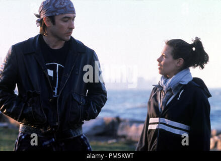 Film Still / Werbung Stills aus "High Fidelity" John Cusack Lili Taylor © 2000 Touchstone Foto: Melissa Moseley Datei Referenz # 30846429 THA nur für redaktionelle Verwendung - Alle Rechte vorbehalten Stockfoto