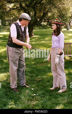 Film Still / Werbung Stills aus "Gilmore Girls" (Episode: Töte mich jetzt) Edward Herrmann, Alexis Bledel 2000 Foto: Richard Foreman Datei Referenz # 30846567 THA nur für redaktionelle Verwendung - Alle Rechte vorbehalten Stockfoto