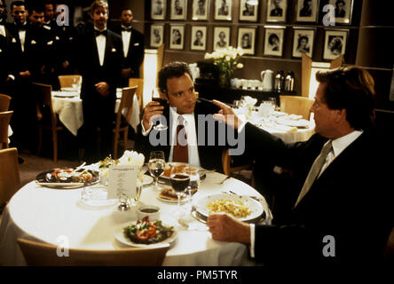 Szenenfoto aus "Ein Alan Smithee Film: Burn Hollywood Burn" Richard Jeni, Ryan O'Neal © 1998 Hollywood Pictures Photo Credit: John bramley Datei Referenz # 30996647 THA nur für redaktionelle Verwendung - Alle Rechte vorbehalten Stockfoto