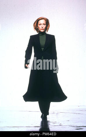 Film Still / Werbung Standbilder aus 'X-Files', Gillian Anderson 2000 Datei Referenz # 30846082 THA nur für redaktionelle Verwendung - Alle Rechte vorbehalten Stockfoto