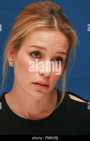 Piper Perabo "Verdeckte" Portrait Session, 28. Juli 2011. Reproduktion von amerikanischen Boulevardzeitungen ist absolut verboten. Datei Referenz # 31034 019 GFS nur für redaktionelle Verwendung - Alle Rechte vorbehalten Stockfoto