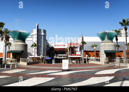 LONG BEACH, CALIF-Sept 10, 2018: cinemark am Spieß vom Long Beach Convention Center gesehen. Stockfoto