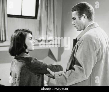 Natalie Wood und Steve McQueen, "Liebe mit der richtigen Fremden' 1963 Datei Referenz # 31316 344 THA Stockfoto