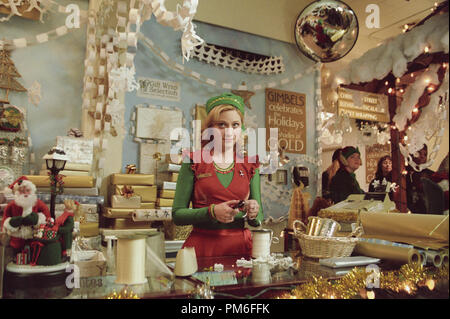 Film Still / Werbung noch von Elf Zooey Deschanel © 2003 New Line Cinema Photo Credit: Alan Markfield Datei Referenz # 30753757 THA nur für redaktionelle Verwendung - Alle Rechte vorbehalten Stockfoto