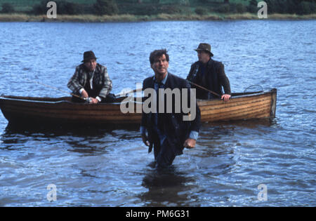 Film Still / Werbung immer noch von "Evelyn" Pierce Brosnan, Stephen Rea, Aidan Quinn © 2002 United Artists Foto: Jonathan Hession Stockfoto