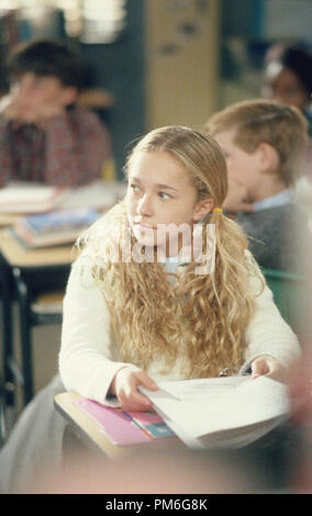 Film Still / Werbung immer noch von "Ally McBeal" Episode: "Der Neue Tag" Hayden Panettiere Februar 11, 2002 Photo Credit: Randy Holmes Datei Referenz # 307541111 THA nur für redaktionelle Verwendung - Alle Rechte vorbehalten Stockfoto