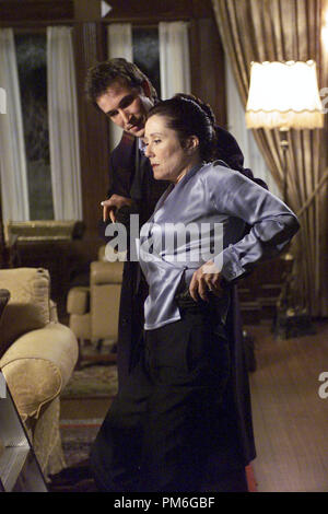 Studio Werbung immer noch von "ER" Episode. Name: "ein Fluss in Ägypten" Noah Wyle, Mary McDonnell 2002 Stockfoto