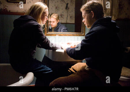 Film noch aus der leepwalking' AnnaSophia Robb, Nick Stahl © 2008 Overture Filme Photo Credit: Kerry Hayes Datei Referenz # 30755994 THA nur für redaktionelle Verwendung - Alle Rechte vorbehalten Stockfoto