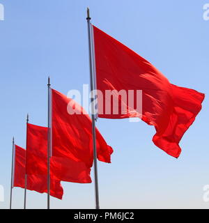 Vier rote Fahnen in China (Platz des himmlischen Friedens) Stockfoto