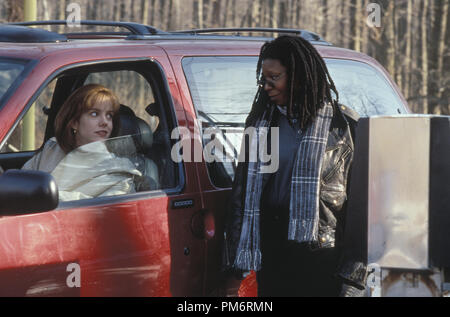 Szenenfoto aus "Jungen auf der Seite 'Mary-Louise Parker, Whoopi Goldberg © 1995 Warner Brothers Foto: David Lee Datei Referenz # 31043603 THA nur für redaktionelle Verwendung - Alle Rechte vorbehalten Stockfoto