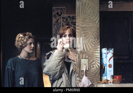 Szenenfoto aus "Jungen auf der Seite 'Mary-Louise Parker, Drew Barrymore © 1995 Warner Brothers Photo Credit: Suzanne Hannover Datei Referenz # 31043604 THA nur für redaktionelle Verwendung - Alle Rechte vorbehalten Stockfoto