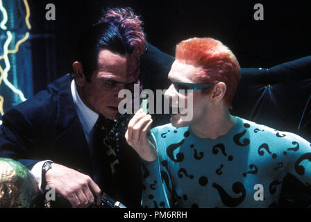 Film noch von 'Batman Forever' Tommy Lee Jones, Jim Carrey © 1995 Warner Brothers und DC Comics Foto: Ralph Nelson Datei Referenz # 31043631 THA nur für redaktionelle Verwendung - Alle Rechte vorbehalten Stockfoto