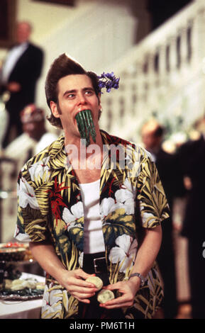 Szenenfoto aus "Ace Ventura: Wenn die Natur ruft", Jim Carrey © 1995 Warner Brothers Photo Credit: Marsha Blackburn Datei Referenz # 31043693 THA nur für redaktionelle Verwendung - Alle Rechte vorbehalten Stockfoto